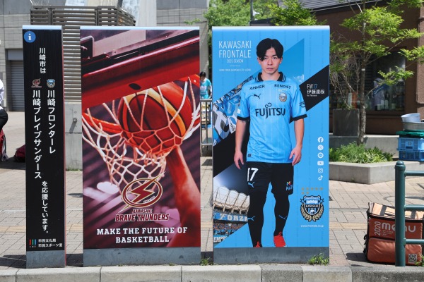 川崎フロンターレ装飾更新・ACLE懸垂幕再登場