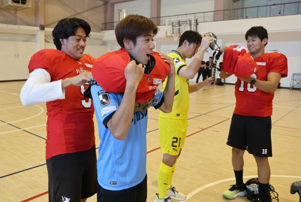 川崎フロンターレ×富士通フロンティアーズ