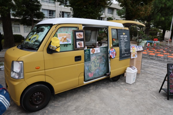 キッチンカー出店も