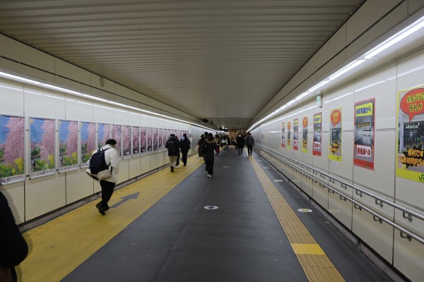 JR武蔵小杉駅の連絡通路