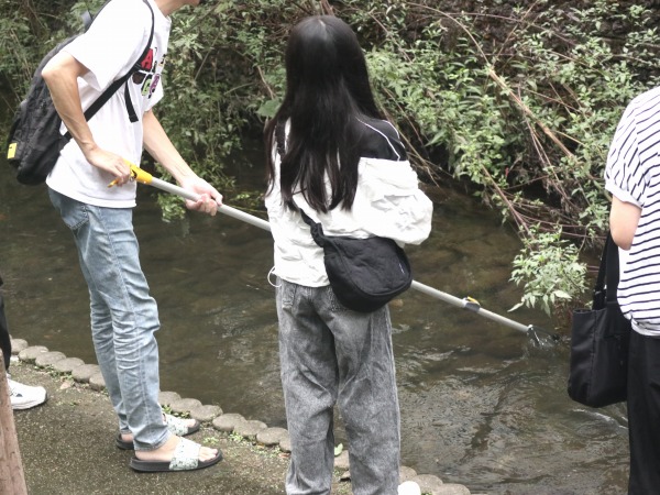 まずは清掃活動から