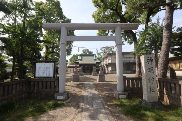 上小田中の神明神社