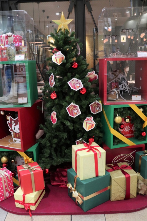 武蔵小杉東急スクエアのクリスマスツリー